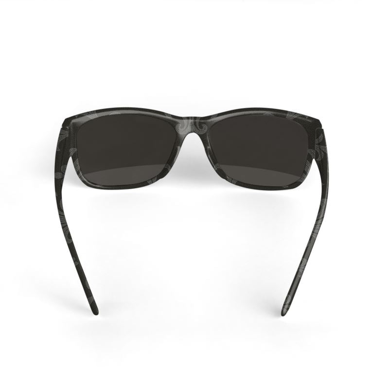 Lüna Noire Sunglass "Grey Barcoue"